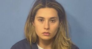 Arrestan maestra por abuso sexual a un alumno de 15 años