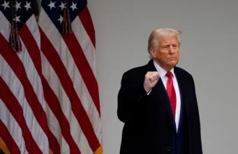 Trump pide a la Reserva Federal recortar los tipos de interés y arremete contra China