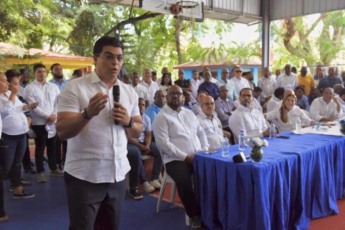 Fellito Suberví encabeza toda la maquinaria del PRM en el GSD en apoyo a Carolina Mejía