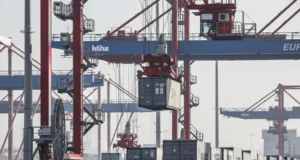 Trump amenaza con imponer un arancel del 50 % a la UE a partir del 1 de junio