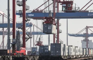 Trump amenaza con imponer un arancel del 50 % a la UE a partir del 1 de junio