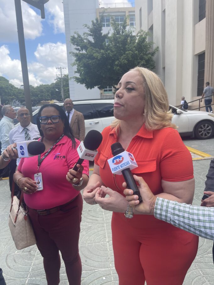 La Tora recusa jueza conoce juicio en su contra por presunta difamación al diputado Gory Moya