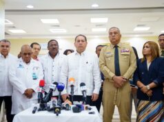 Directores SNS y DGM supervisan inicio de protocolo para verificación migratoria de extranjeros en hospitales