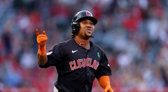 El dominicano José Ramírez hizo más historia en triunfo de Guardianes sobre Yankees