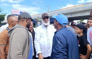 Hubieres dice haitianos y venezolanos en RD tienen su apoyo