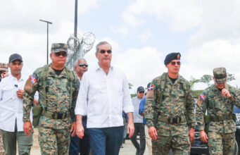 Luis Abinader recorre la frontera y exige firmeza: “No debe pasar ni un solo indocumentado”