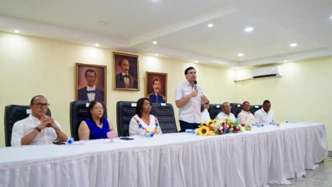 Roberto Ángel Salcedo realiza amplia agenda de trabajo cultural en Elías Piña, San Juan y Azua
