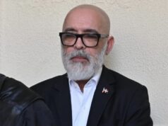 Aplazan medida de coerción a Ángel Martínez