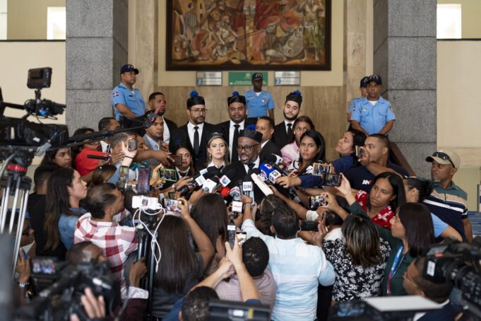 Intimidación a testigo y pruebas justifican prisión preventiva y domiciliaria contra Antonio y Maribel Epaillat, dice Ministerio Público