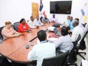 Edeeste se reúne con comunitarios de Brisas del Este para fortalecer vínculos de colaboración a favor de mejorar el servicio en la zona