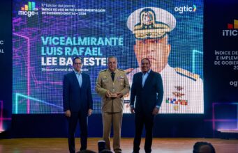 La OGTIC reconoce aportes de Lee Ballester para la transformación digital gubernamental