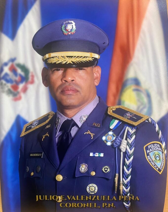 Designan coronel Julio Enmanuel Valenzuela Peña director en la Academia para Cadetes de la PN