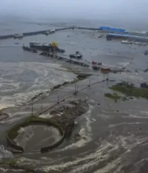 Terremoto de magnitud 8,8 en la península rusa de Kamchatka: varios países desactivan las alertas de tsunami