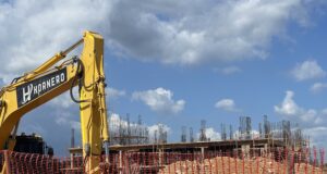 Avanzan trabajos de construcción de la UASD en Santo Domingo Este