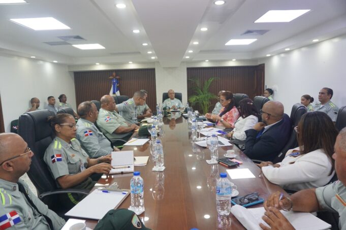 Fiscalía de Tránsito del DN y Digesett fortalecen procesos de documentación de conductores y vehículos accidentados