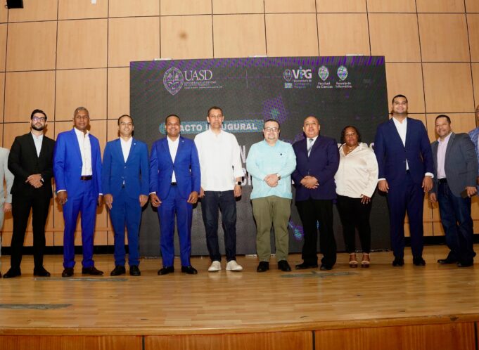 Gómez Mazara exhorta a estudiantes formarse en carreras relacionadas con la Inteligencia Artificial