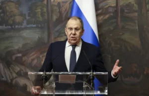 Rusia rechaza las prisas de Zelenski para una cumbre bilateral con Putin en Europa