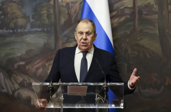 Rusia rechaza las prisas de Zelenski para una cumbre bilateral con Putin en Europa