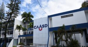 CAASD trabaja para solucionar avería causada por lluvias que limita suministro de agua potable en Las Praderas