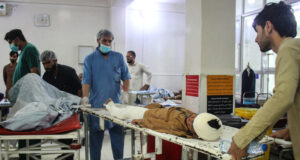 Terremoto de 6,0 sacude Afganistán y deja al menos 800 muertos y 2.500 heridos