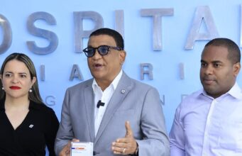 Juan Herrera resalta entrega de medicamentos “Cero Dolor” en hospitales de Santo Domingo