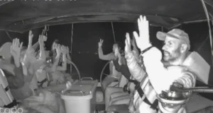 Tres barcos de la Flotilla Sumud siguen navegando hacia Gaza mientras 39 han sido abordados