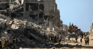 Israel mata a 3 personas por traspasar la «línea amarilla» en la ciudad de Gaza, según el Ejército