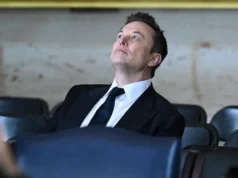 Tesla avisa que Elon Musk podría irse si no se le concede un billón de dólares en acciones