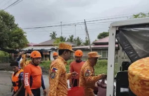 Filipinas evacúa a casi un millón de personas ante la llegada del supertifón Fung-wong