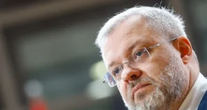 El Gobierno ucraniano aparta de sus funciones al ministro de Justicia por sospechas de corrupción