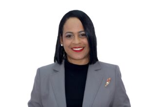 Región del Valle reúne a esposas de alcaldes en un gran encuentro para impulsar el liderazgo femenino