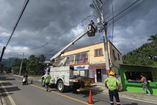 Edenorte ejecuta amplio proyecto de rehabilitación y adecuación de redes eléctricas en comunidades de Bonao