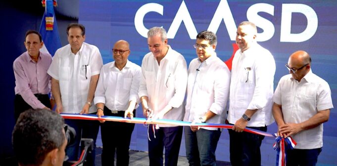 Presidente Luis Abinader inaugura importantes obras en Santo Domingo Oeste