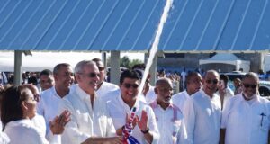 Presidente Abinader y Fellito Suberví ponen en servicio Acueducto por bombeo más grande del país; producirá más de 136 millones de galones diarios