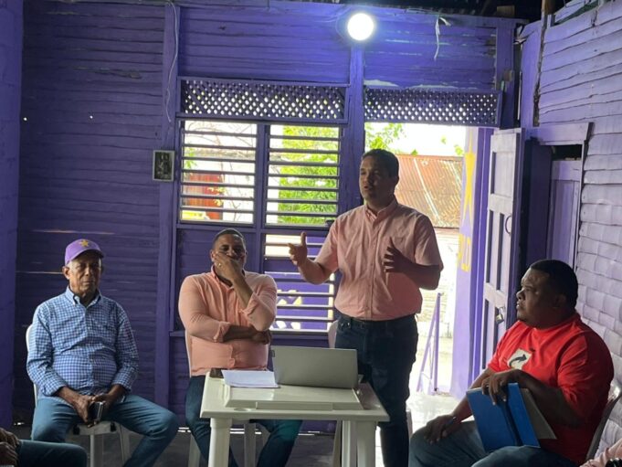 PLD supervisa avances organizativos en Villa Jaragua y fortalece su estructura