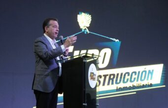 Ito Bisonó resalta modernización de la permisología en Expo Construcción PP 2026