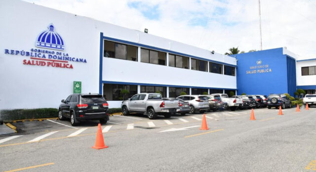 Ministerio de Salud informa que abrirá este viernes 17 la convocatoria al concurso de residencias médicas