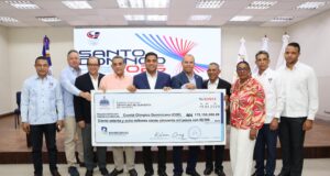 Ministro Kelvin Cruz entrega RD$178 millones más al COD para preparación de atletas