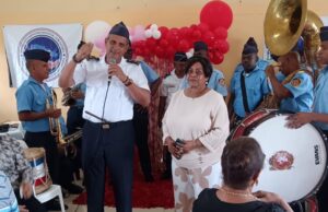 Organizaciones agasajan más de un centenar de madres en Villa Duarte