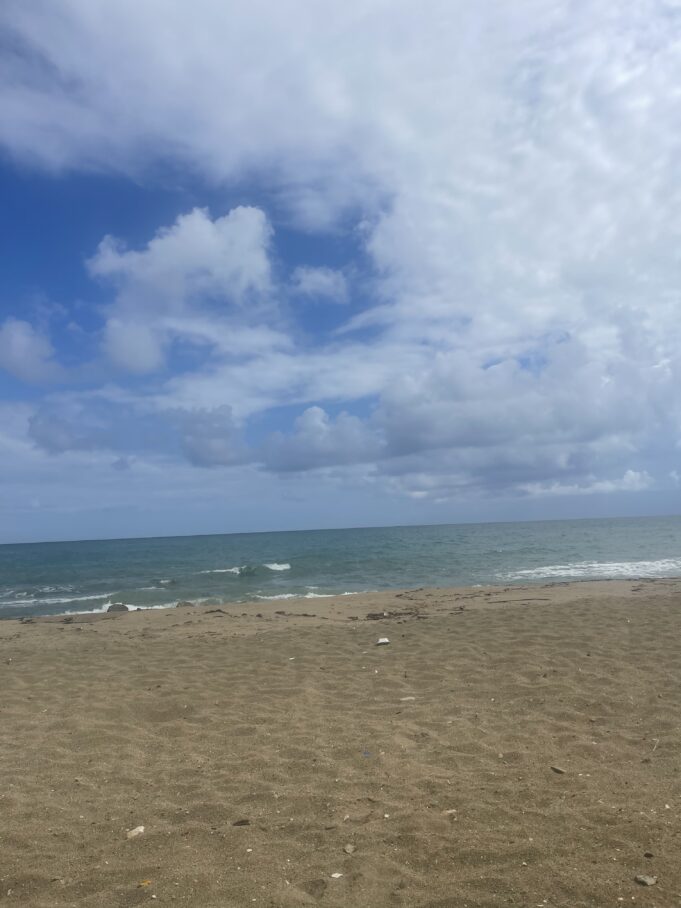 Vaguada continuará generando aguaceros este sábado; prevén aumento de las lluvias para el domingo