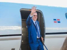 Presidente Luis Abinader regresa al país y se reintegra de inmediato a sus labores en el Palacio Nacional