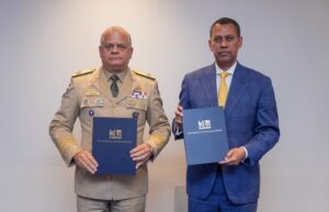 Indotel y Ministerio de Defensa coordinan acciones para fortalecer la vigilancia tecnológica y el uso eficiente del espectro
