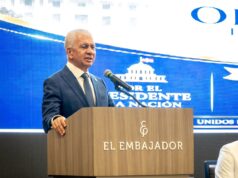 Ricardo de los Santos afirma que acuerdo migratorio con EE. UU. respeta la Constitución y la soberanía nacional