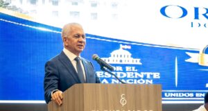 Ricardo de los Santos afirma que acuerdo migratorio con EE. UU. respeta la Constitución y la soberanía nacional