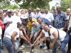 Alcaldía de La Caleta inicia importantes obras de aceras y contenes con fondos entregados por el presidente Luis Abinader