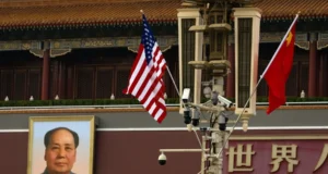 Donald Trump llega a Pekín para su segunda visita a China desde 2017