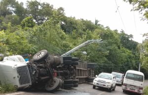 Accidentes de tránsito provocan pérdidas millonarias a EDENORTE por daños a postes y redes eléctricas