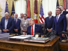 Trump anuncia haber llegado a un «gran acuerdo con Irán» y Teherán lo niega
