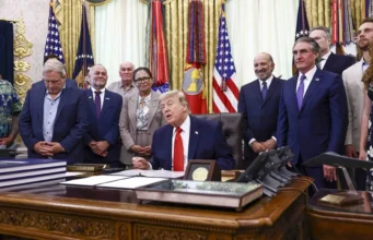Trump anuncia haber llegado a un «gran acuerdo con Irán» y Teherán lo niega