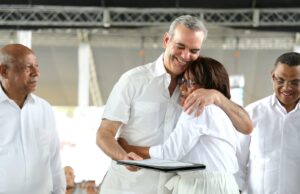 Más de 6,300 familias de El Almirante avanzan hacia la obtención de sus títulos de propiedad